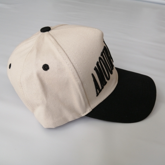 Amour Noire Trucker Cap NWOT - Picture 6 of 8